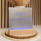 Spiegel mit LED-Sockel